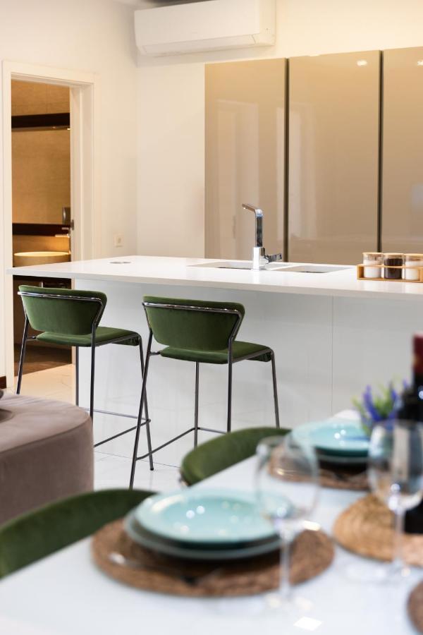 Duplex Maisonette With Jacuzzi By Arcobnb Sliema