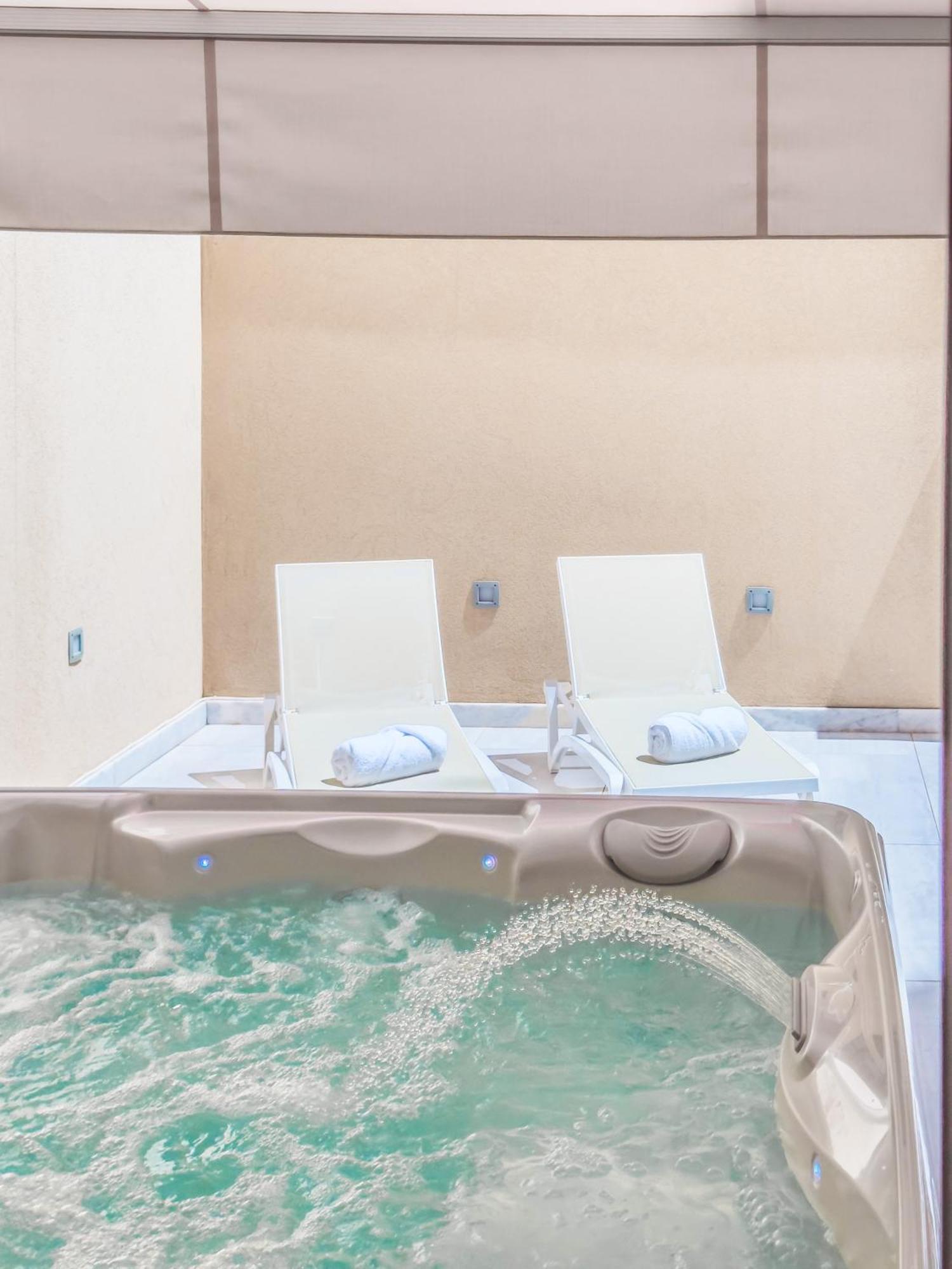 Duplex Maisonette With Jacuzzi By Arcobnb Apartamento *