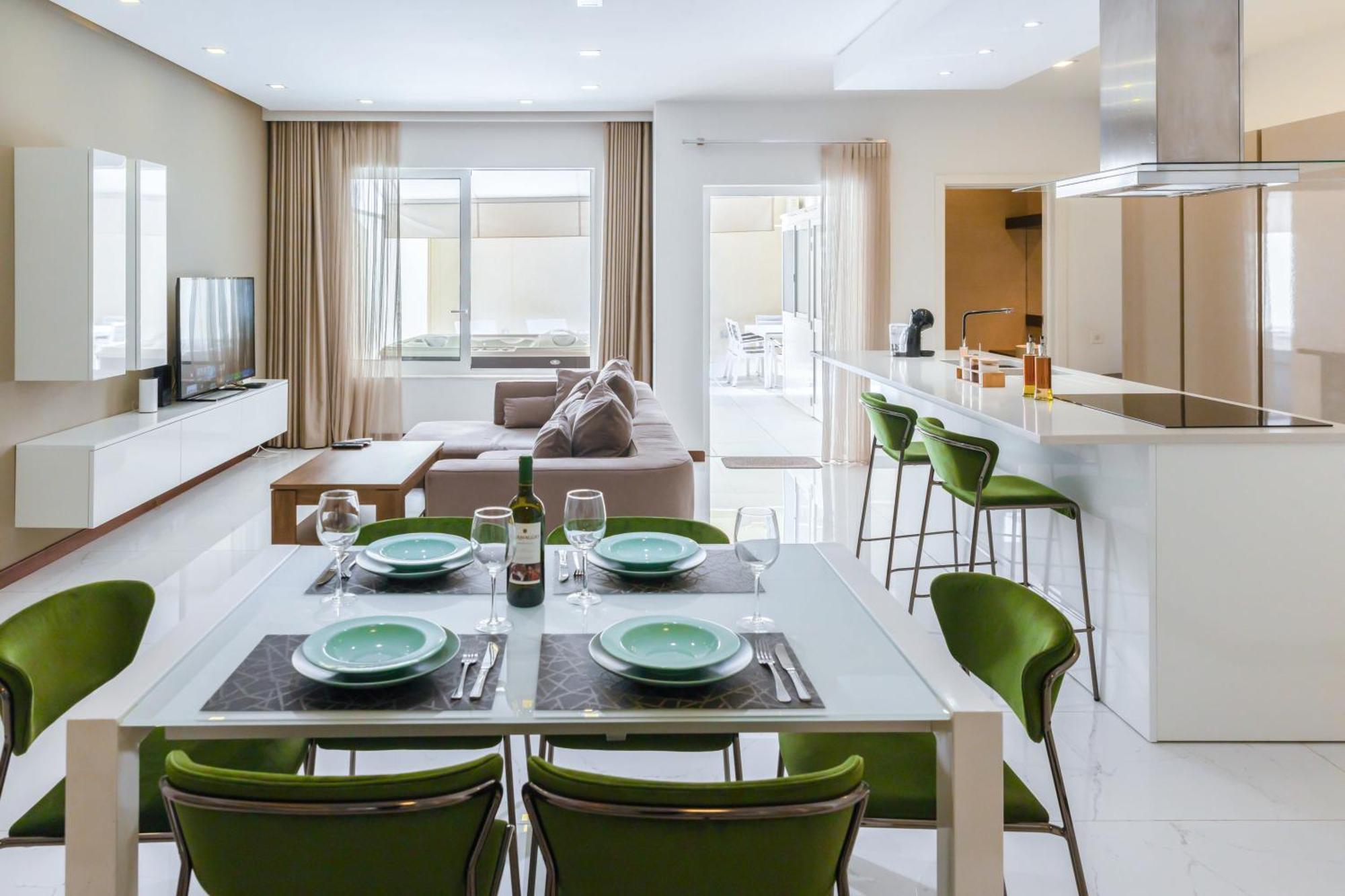 Duplex Maisonette With Jacuzzi By Arcobnb * Sliema